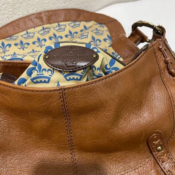 Gianni Bini Brown Leather Shoulder Bag - Picture 14 of 14